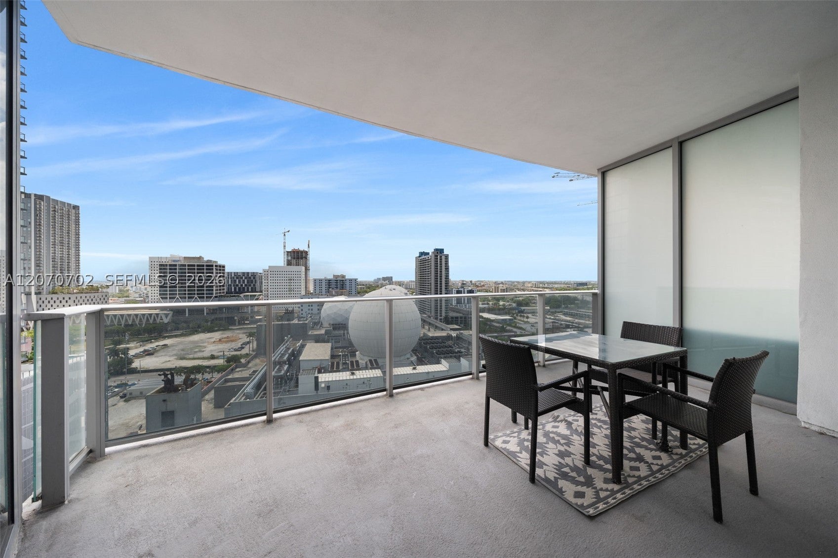 851 NE 1st Ave 1610