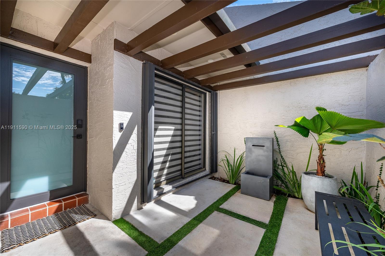 EVERGLADES SUGAR & LAND C - Residential