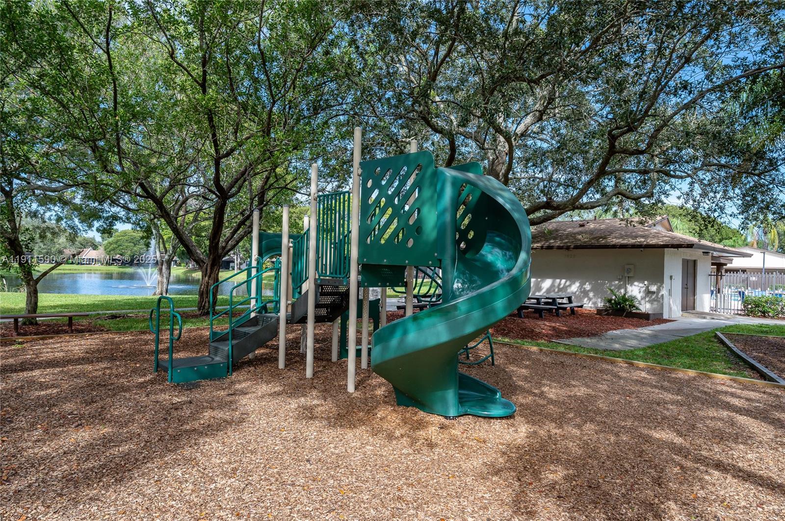 EVERGLADES SUGAR & LAND C - Residential