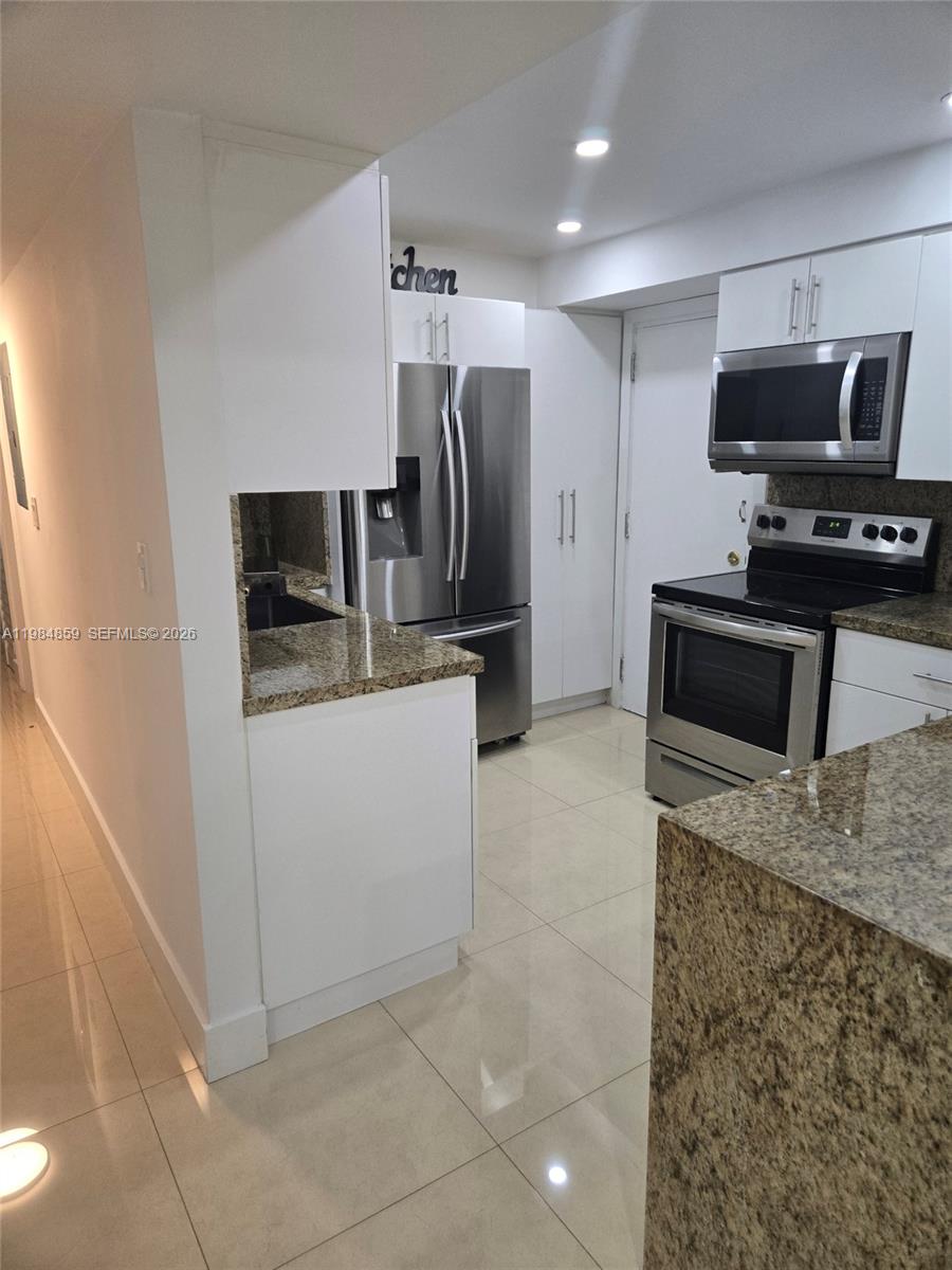 KENDALL HEIGHTS CONDO - Residential