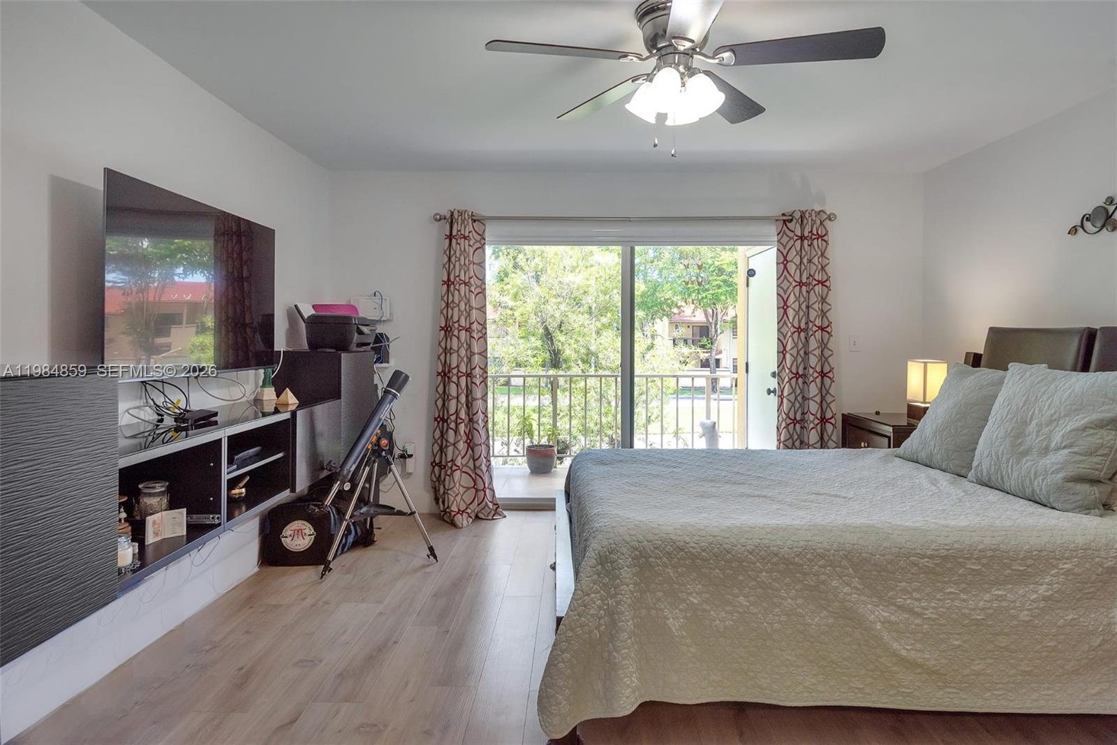 KENDALL HEIGHTS CONDO - Residential