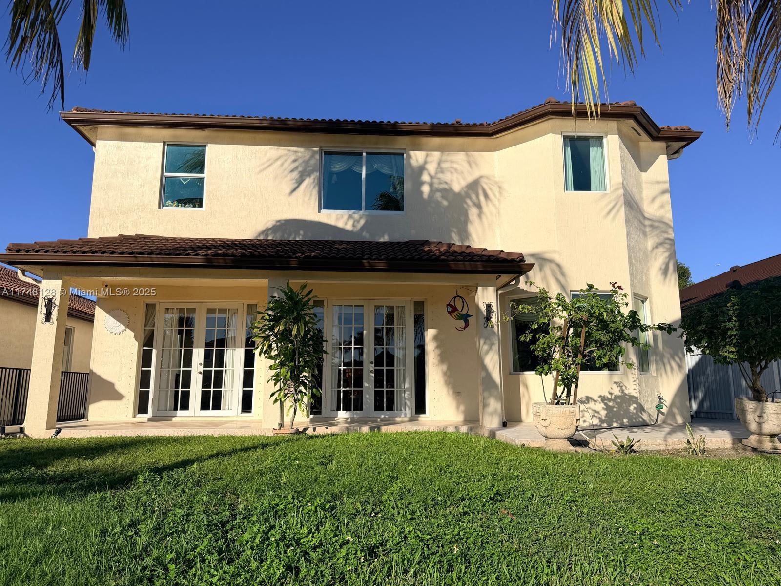 GRAND LAKES PHASE II - Residential