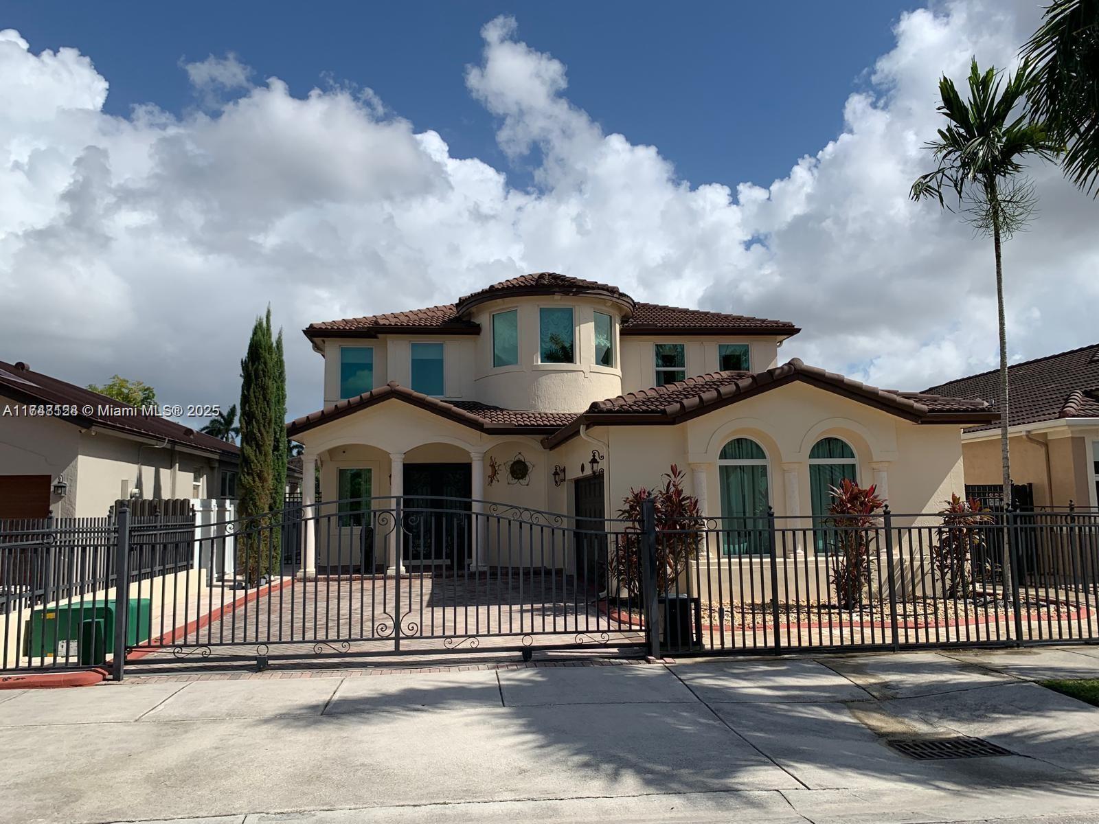 1065 SW 150Th Pl