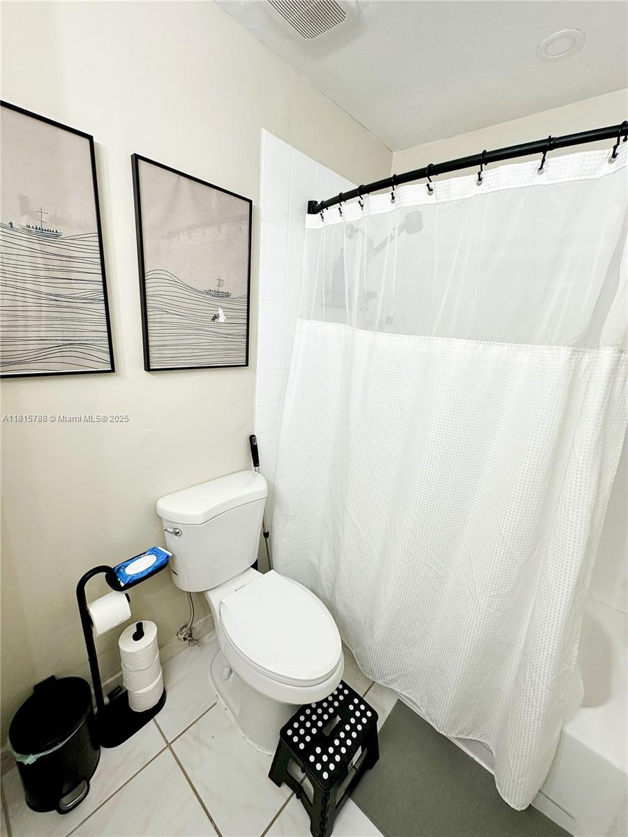 SUMMERSET CONDO PH I - Residential