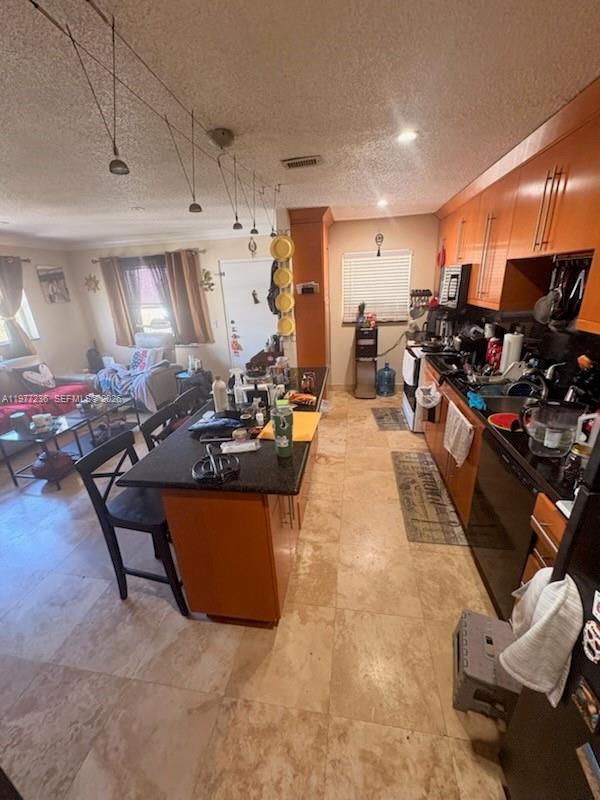 PIER 43 CONDO - Residential Lease