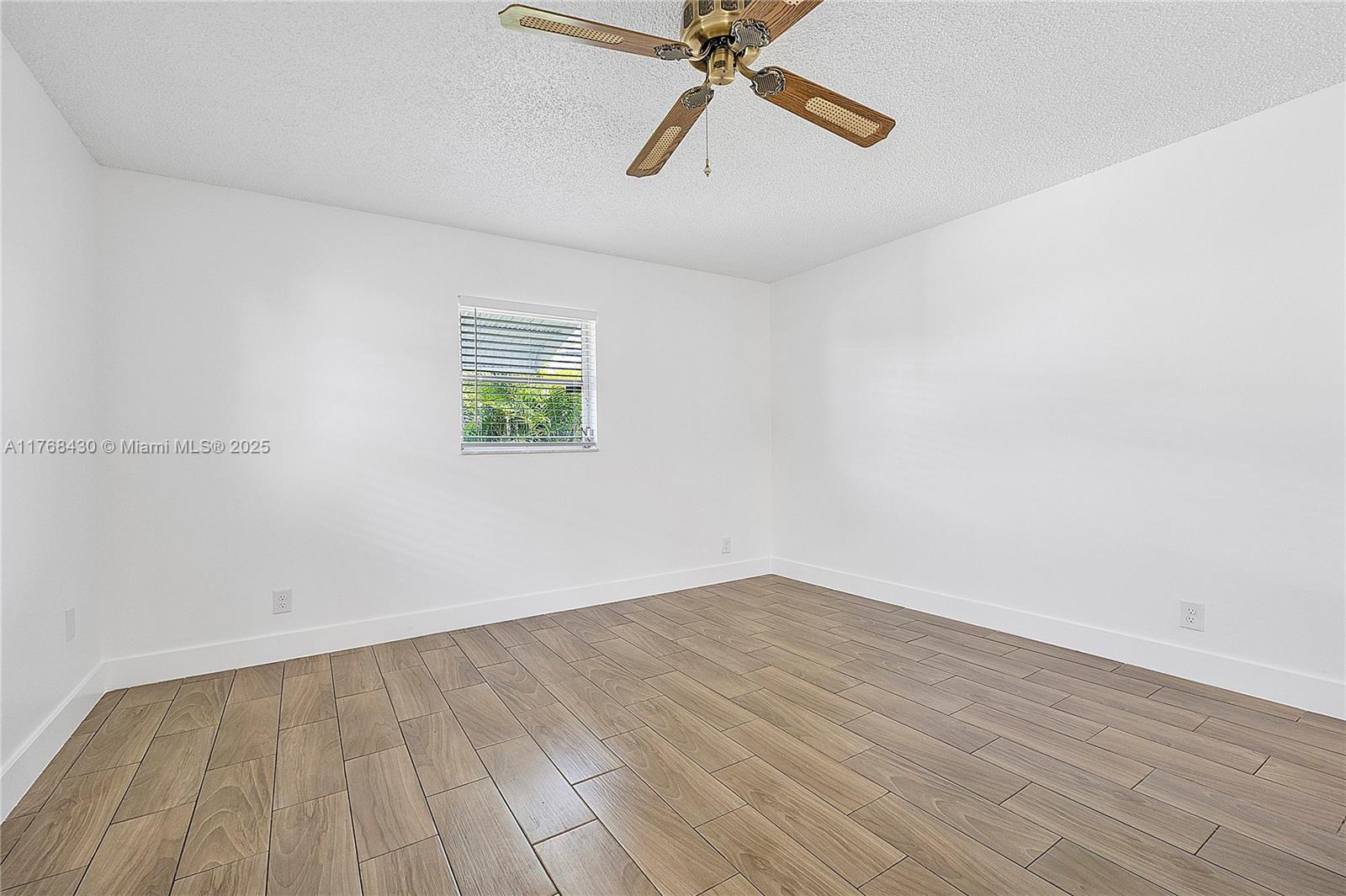 PALM BEACH LEISUREVILLE S - Residential Lease