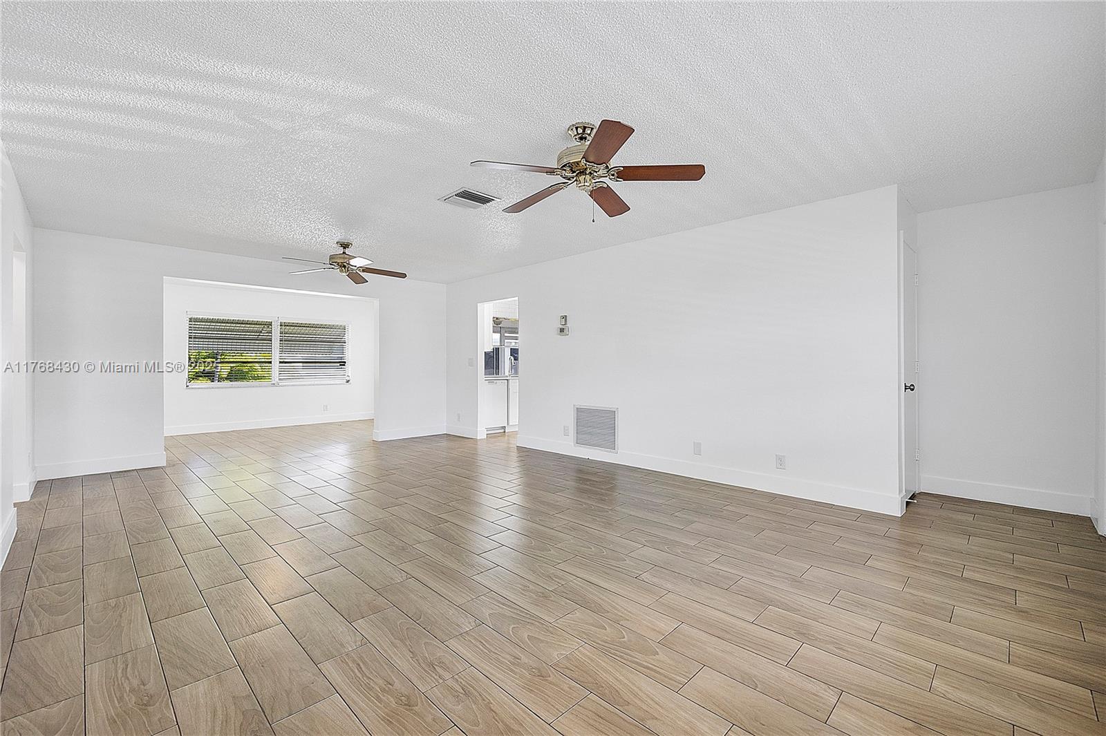 PALM BEACH LEISUREVILLE S - Residential Lease