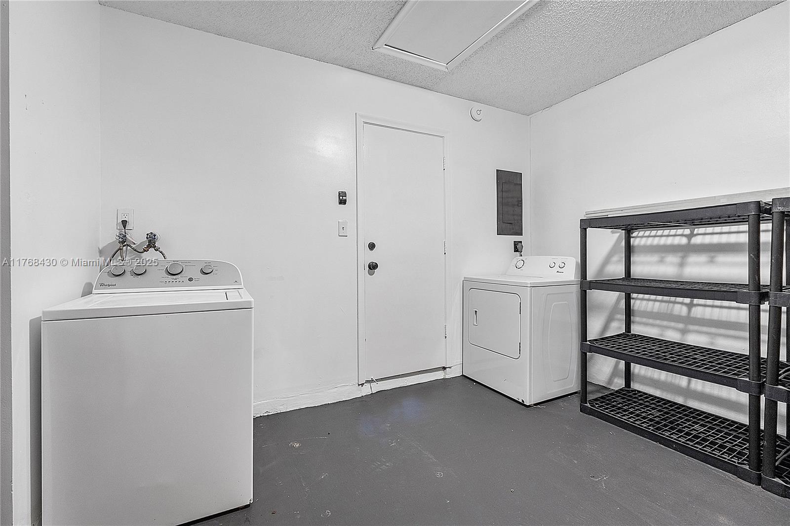 PALM BEACH LEISUREVILLE S - Residential Lease