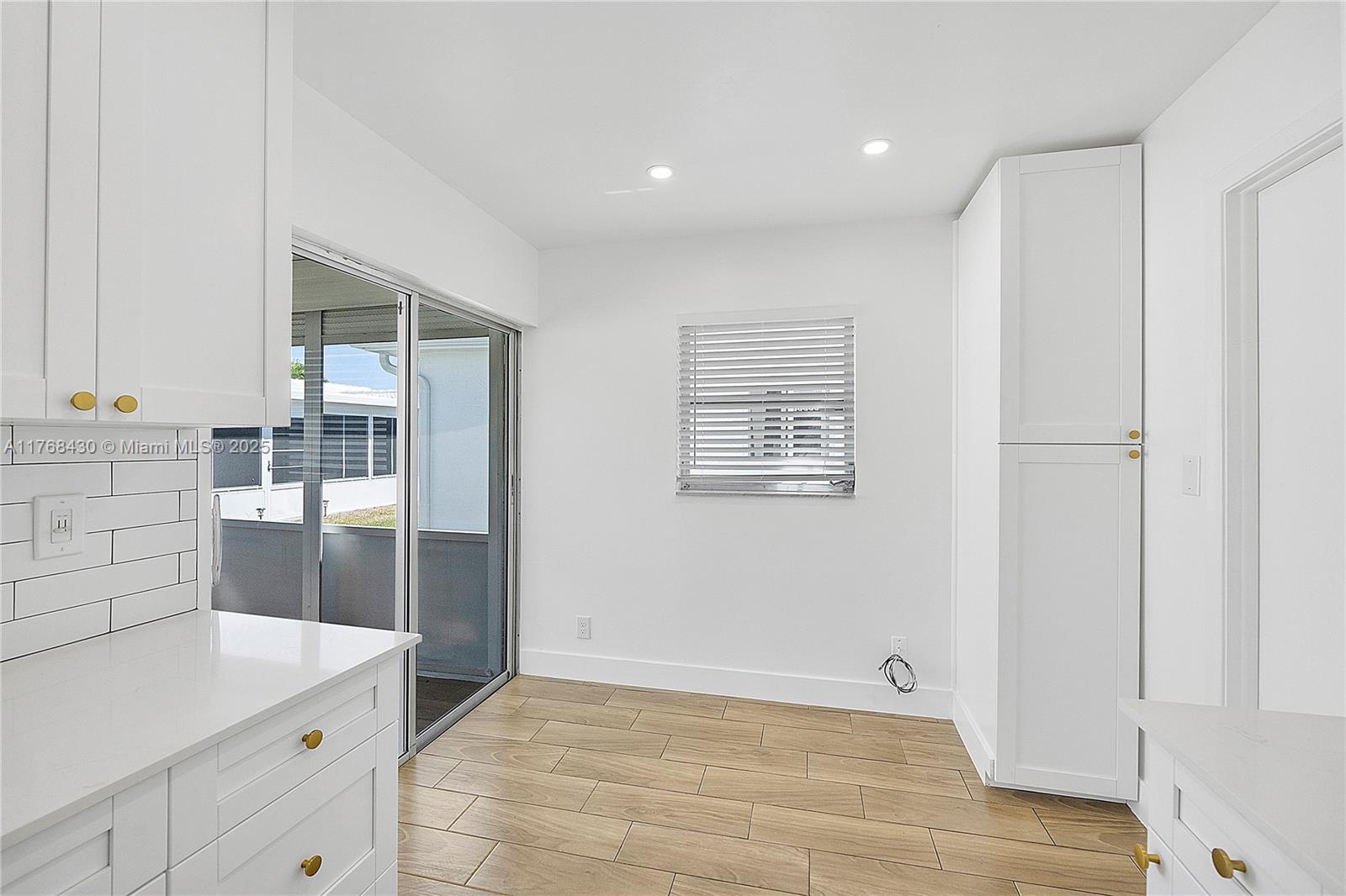 PALM BEACH LEISUREVILLE S - Residential Lease