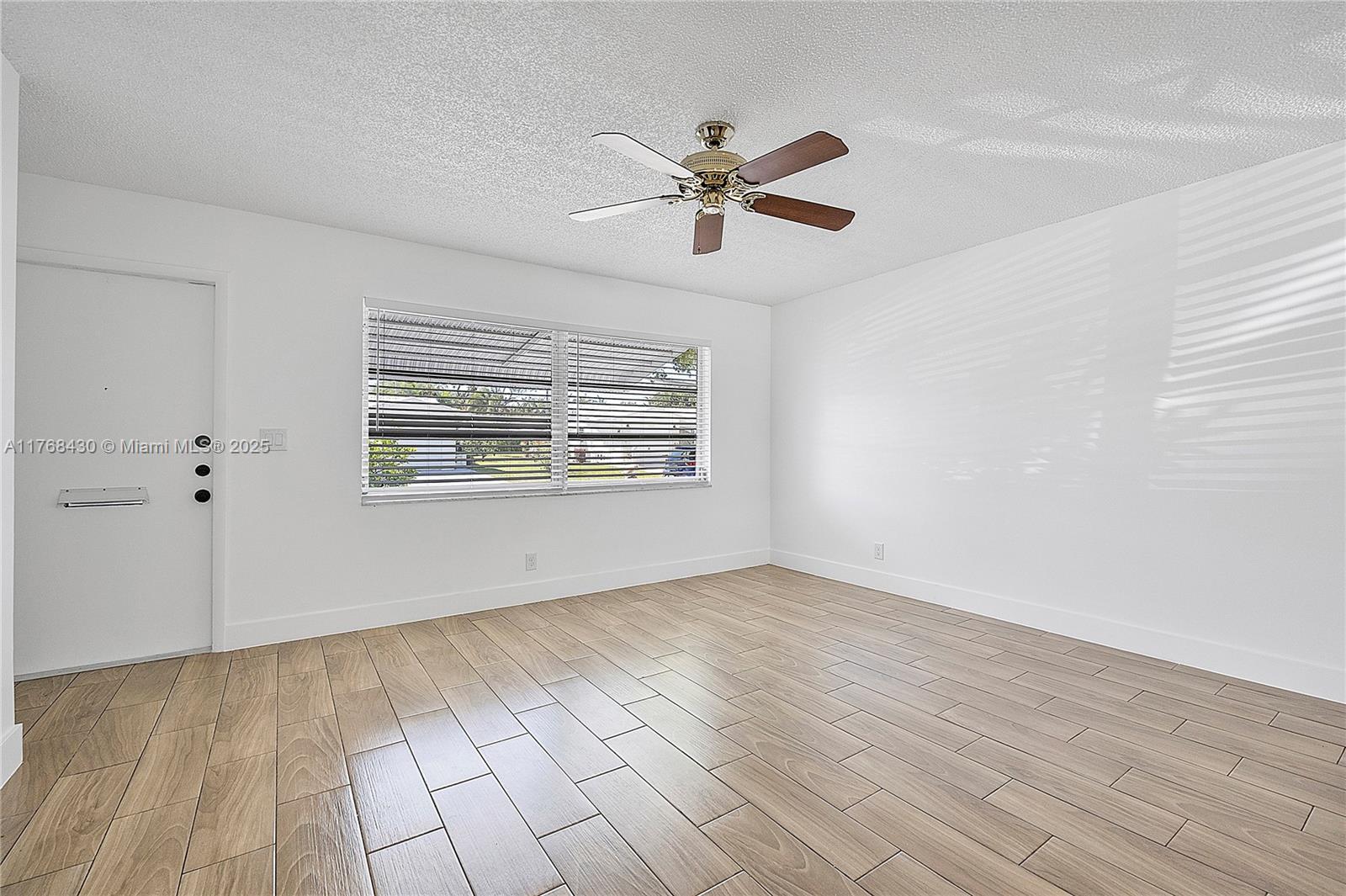 PALM BEACH LEISUREVILLE S - Residential Lease