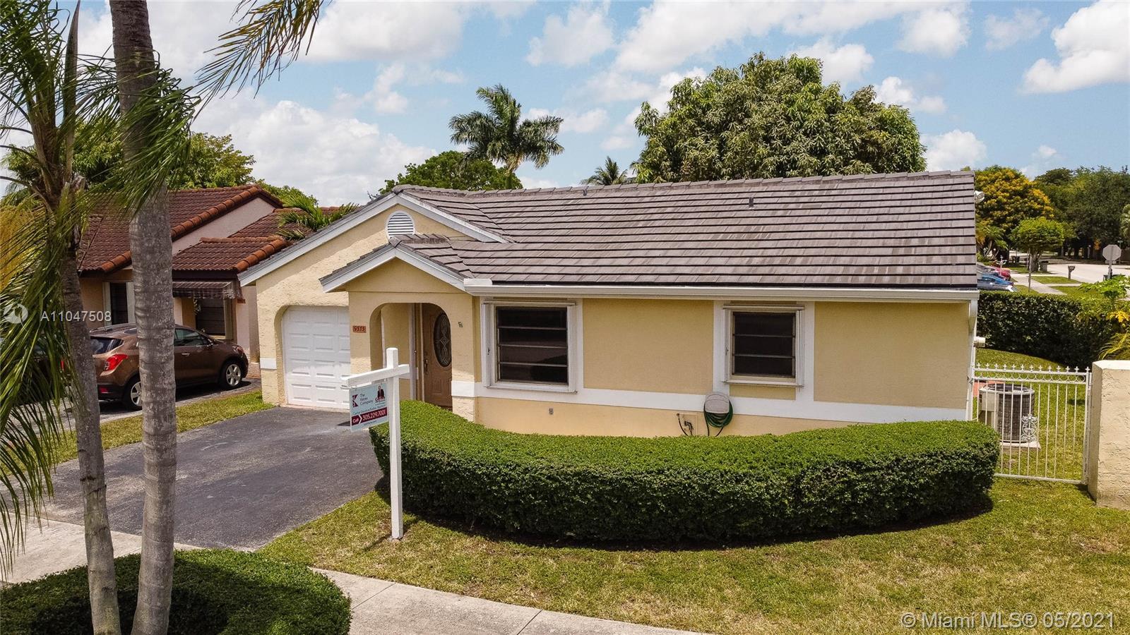 KENLAND HOMES - Residential