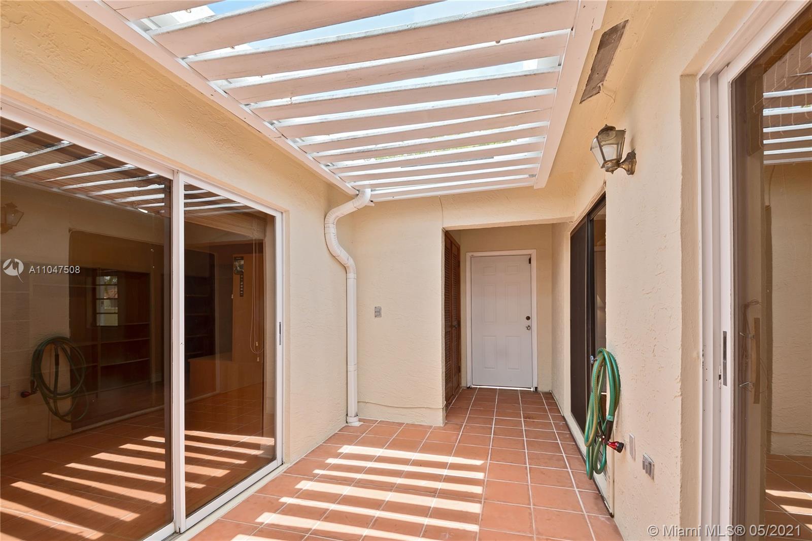 KENLAND HOMES - Residential