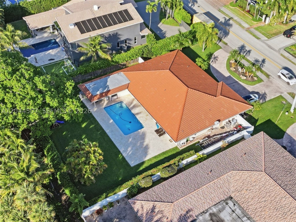 Photo of 713 Diplomat Pkwy, Hallandale Beach, FL 33009 (MLS # A12044507)
