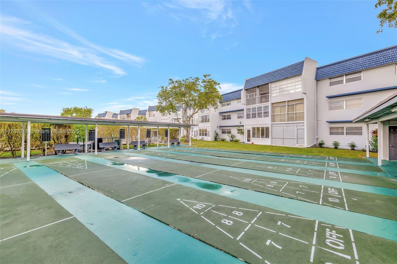 ORIOLE GOLF & TENNIS CLUB - Residential Lease