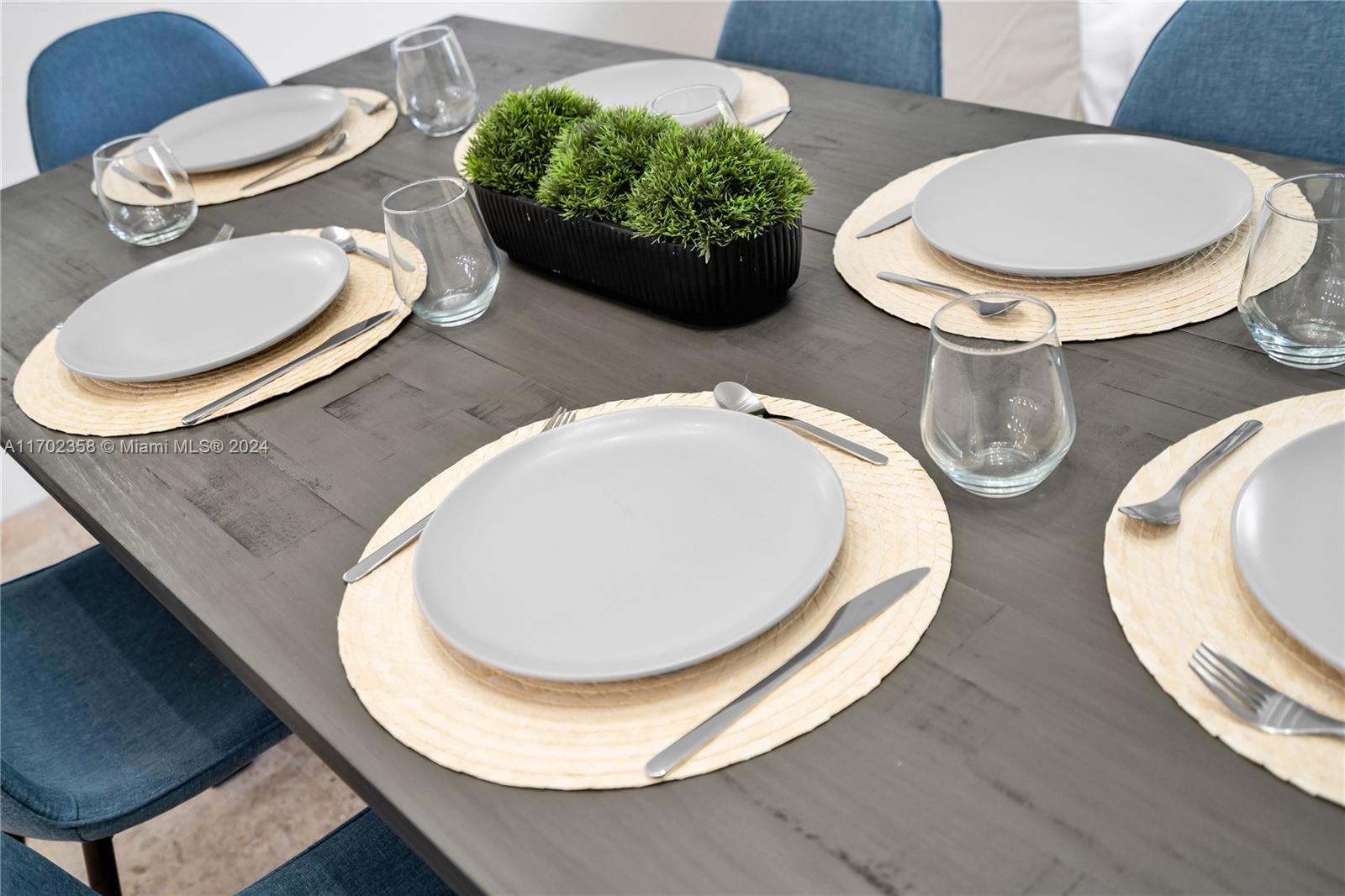 KEY COLONY CONDO #4 - Residential Lease