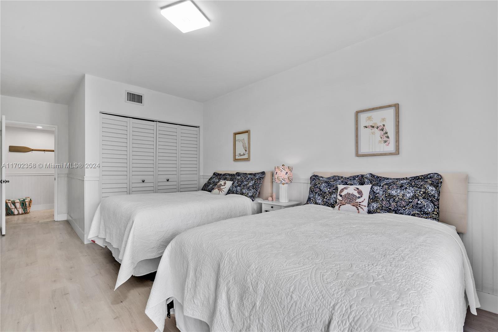 KEY COLONY CONDO #4 - Residential Lease