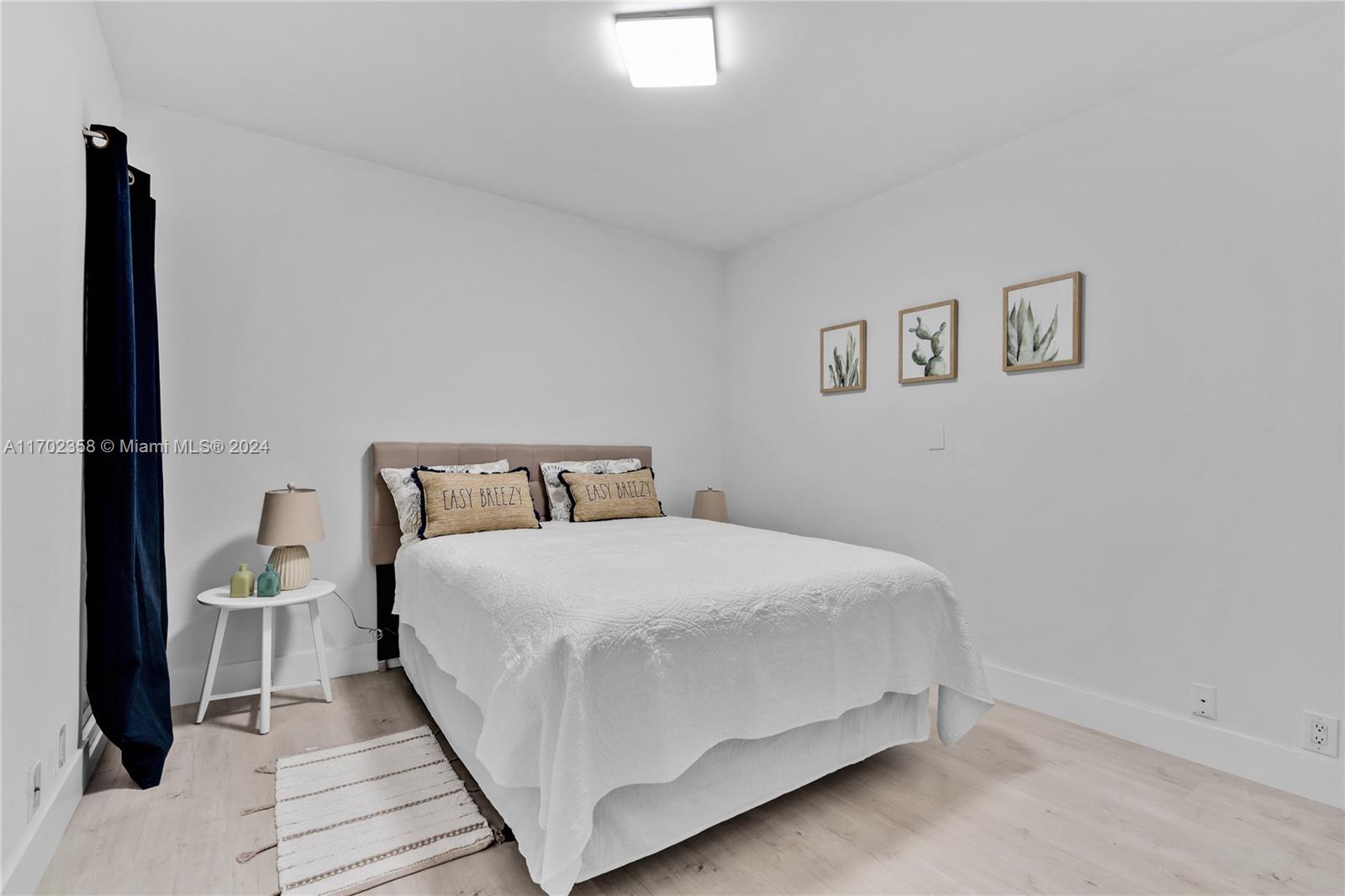 KEY COLONY CONDO #4 - Residential Lease