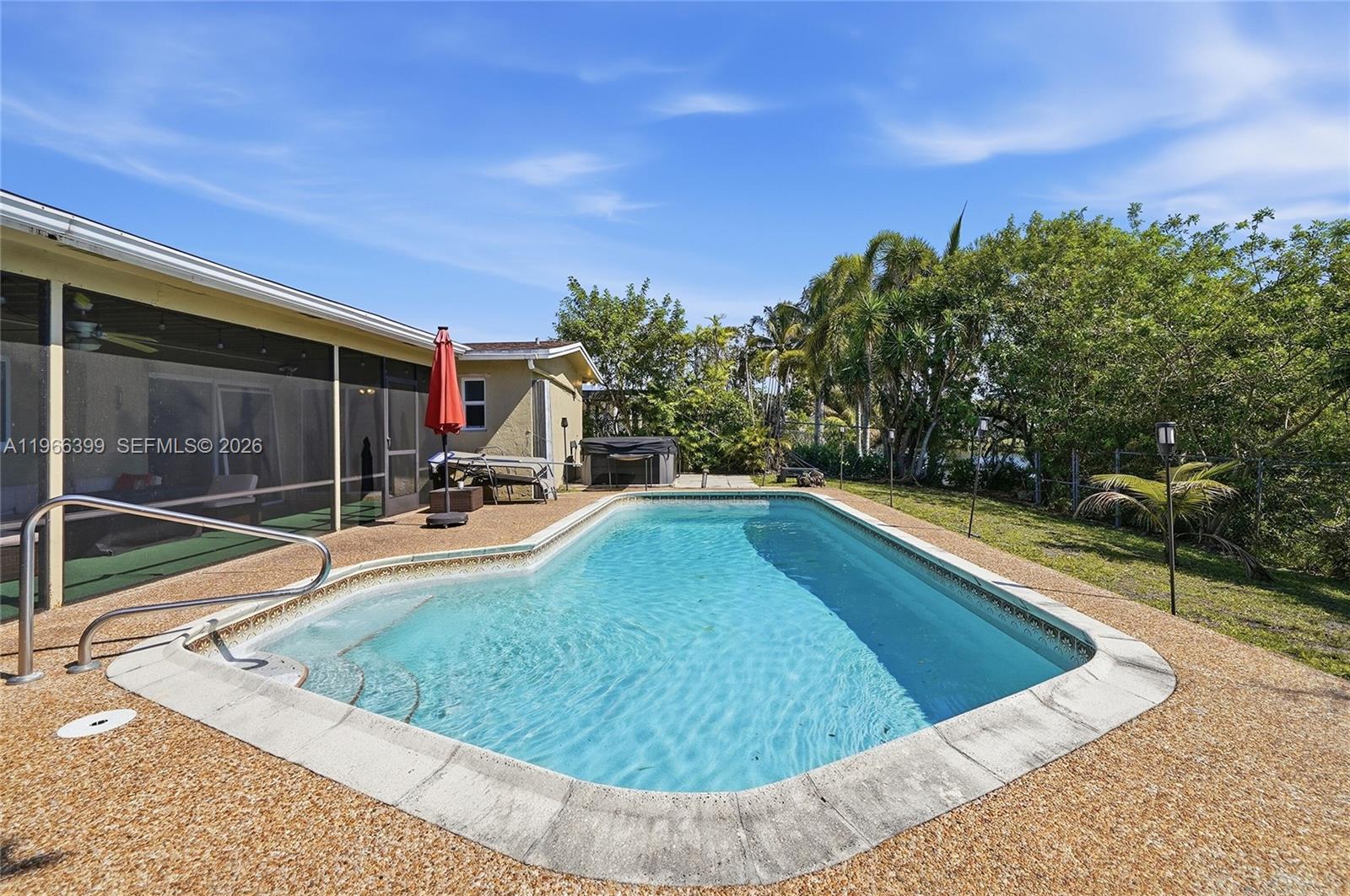 SUNRISE GOLF VILLAGE SEC - Residential