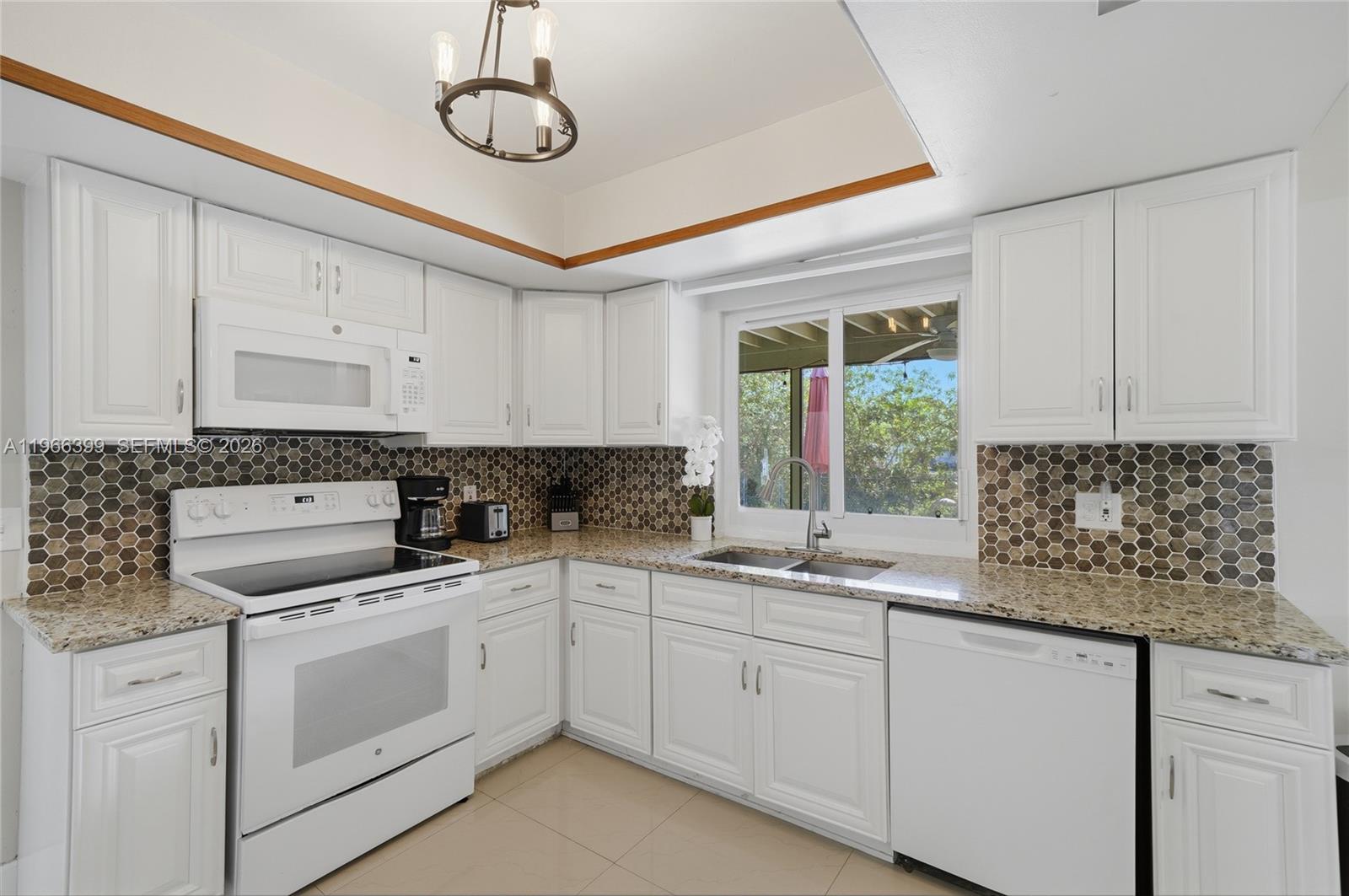 SUNRISE GOLF VILLAGE SEC - Residential