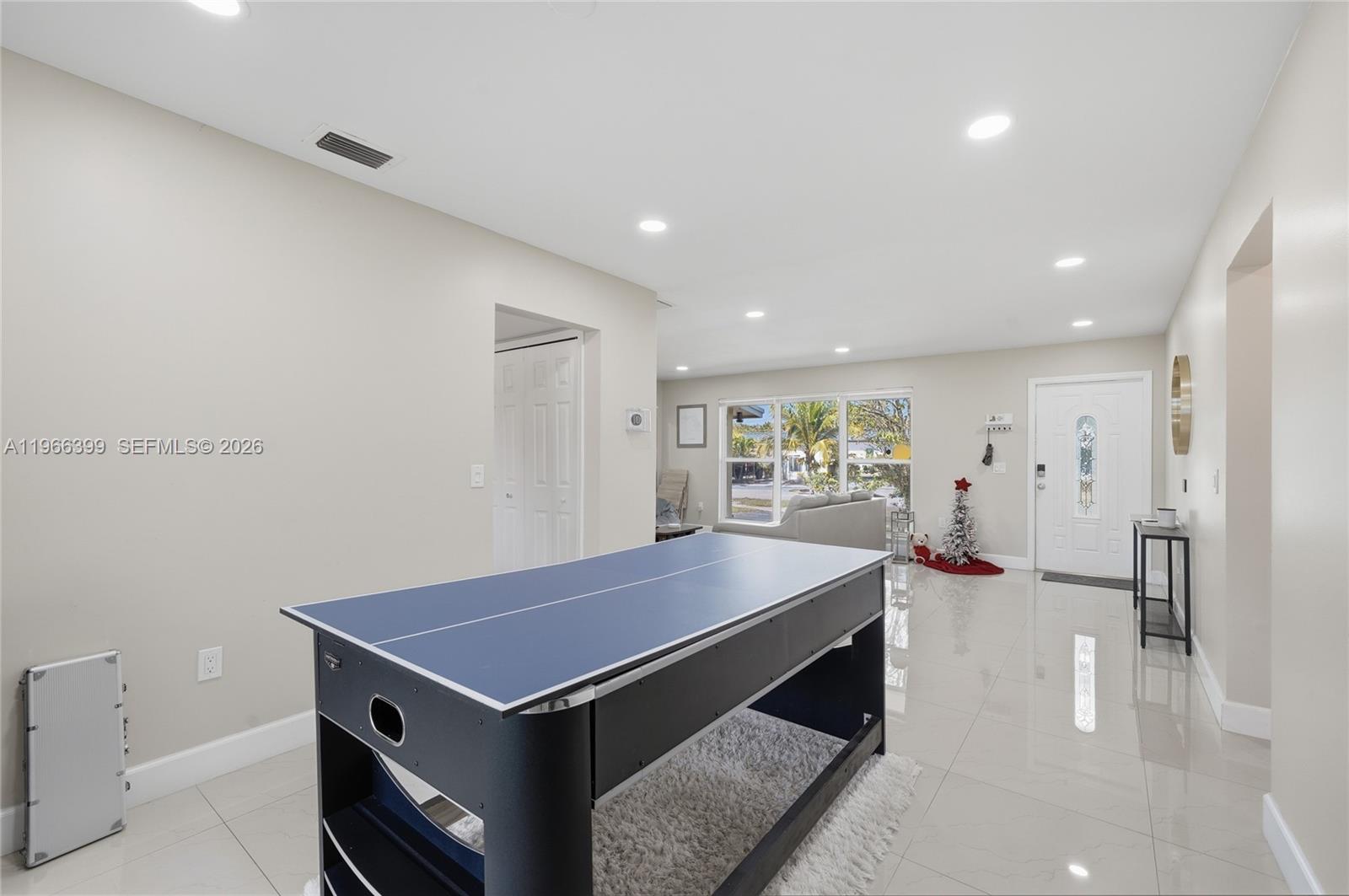 SUNRISE GOLF VILLAGE SEC - Residential