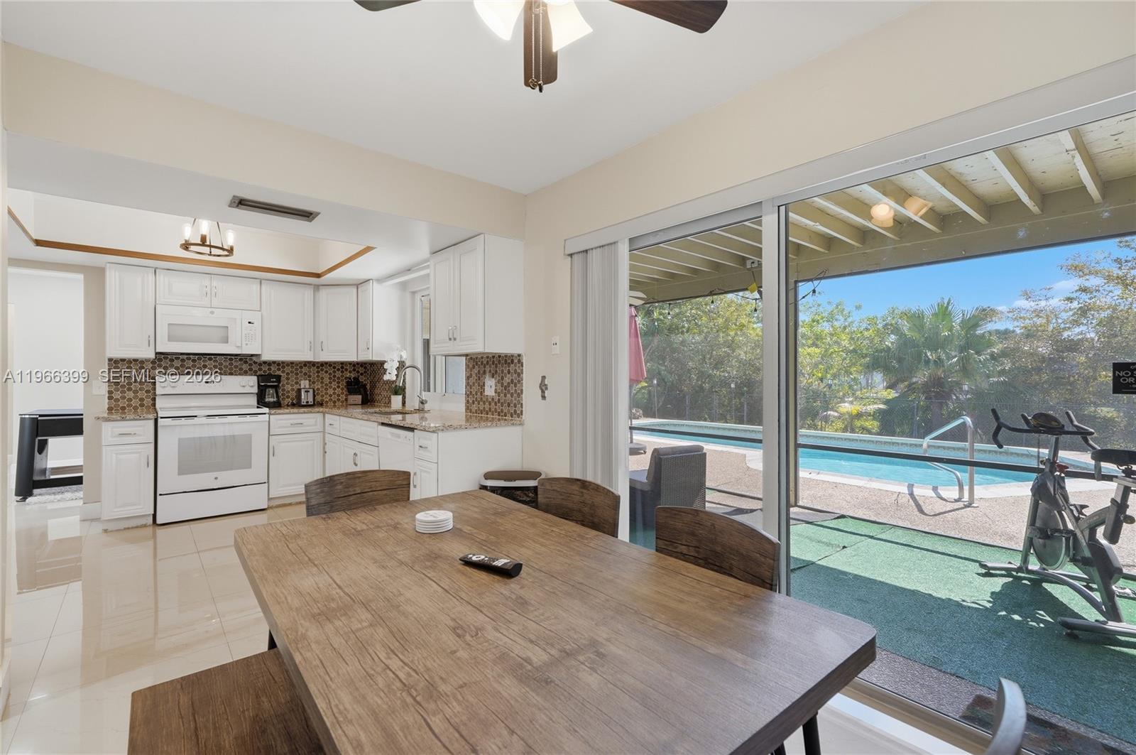 SUNRISE GOLF VILLAGE SEC - Residential