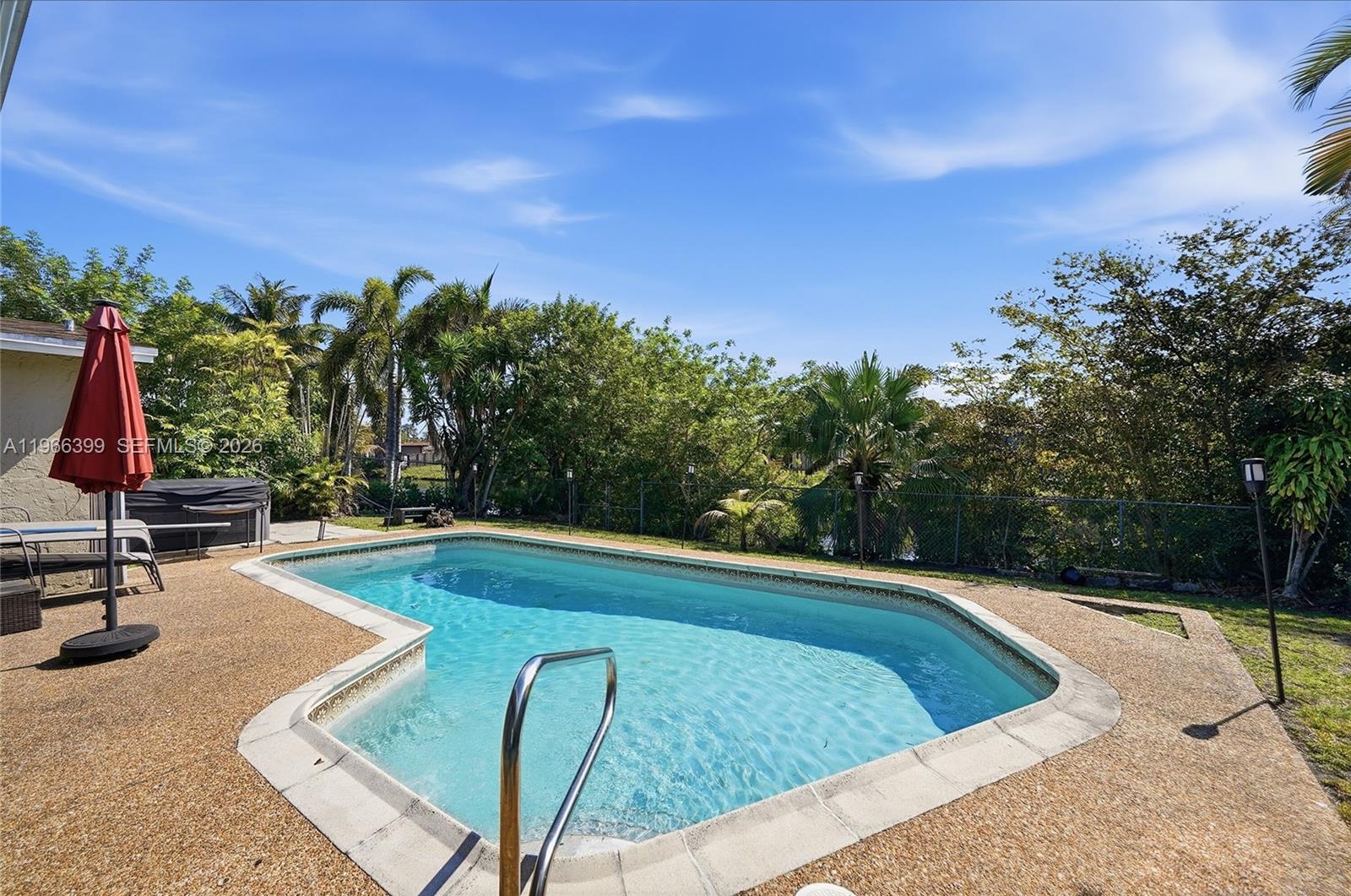 SUNRISE GOLF VILLAGE SEC - Residential