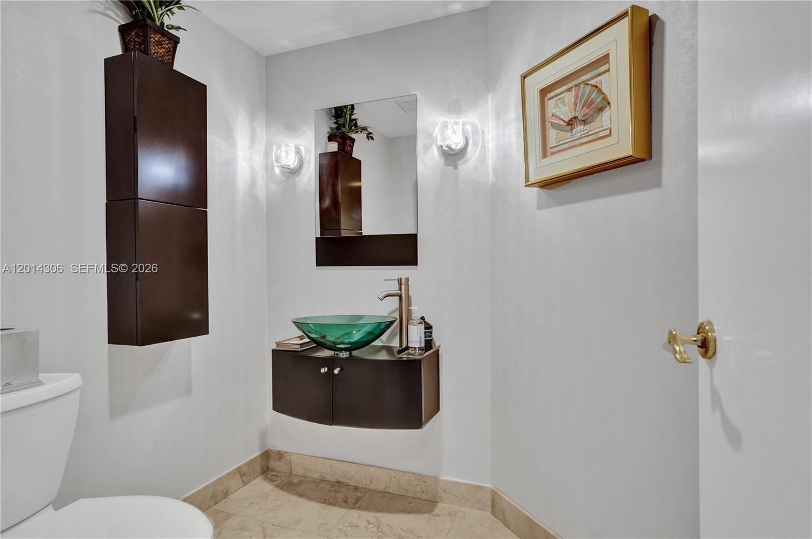 HAMPTONS SOUTH CONDO - Residential Lease