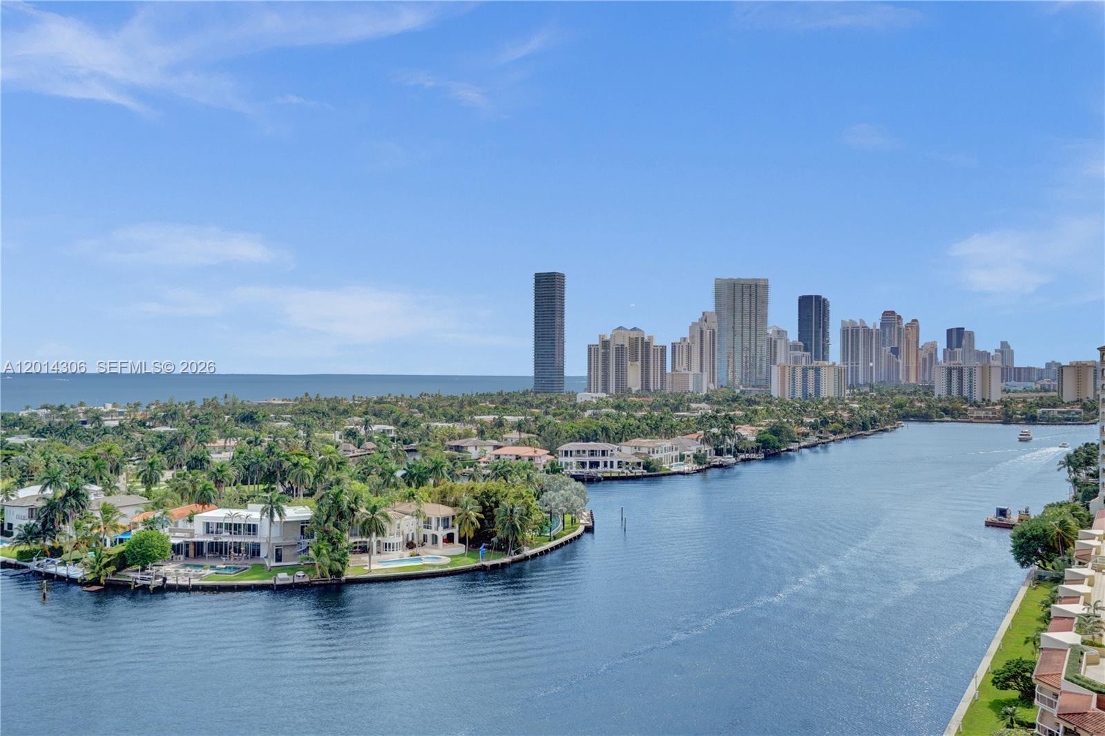 HAMPTONS SOUTH CONDO - Residential Lease