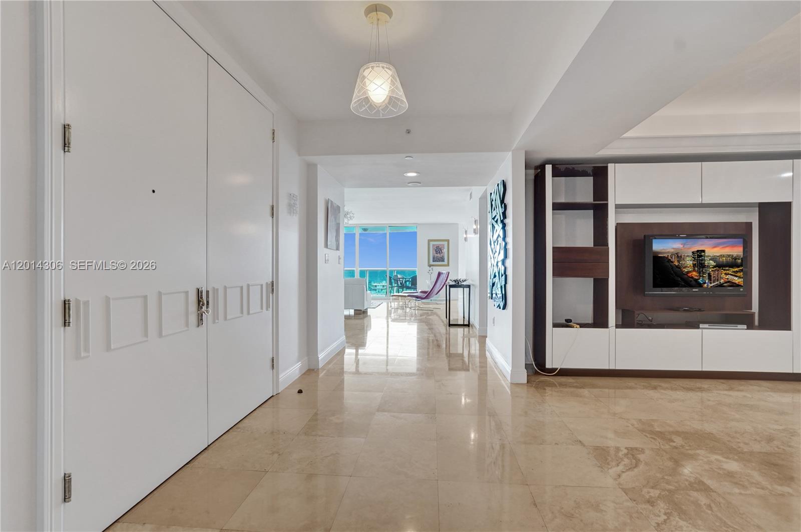 HAMPTONS SOUTH CONDO - Residential Lease