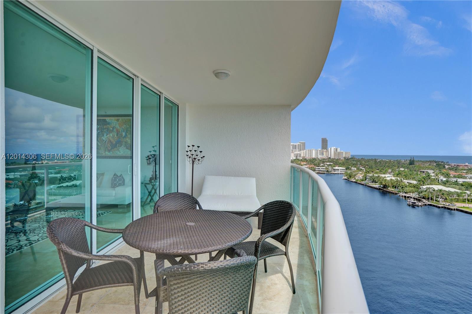 HAMPTONS SOUTH CONDO - Residential Lease