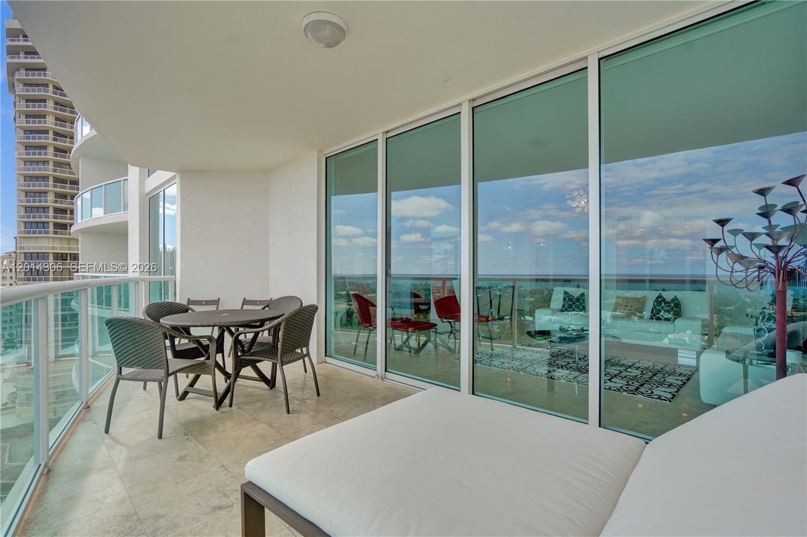 HAMPTONS SOUTH CONDO - Residential Lease