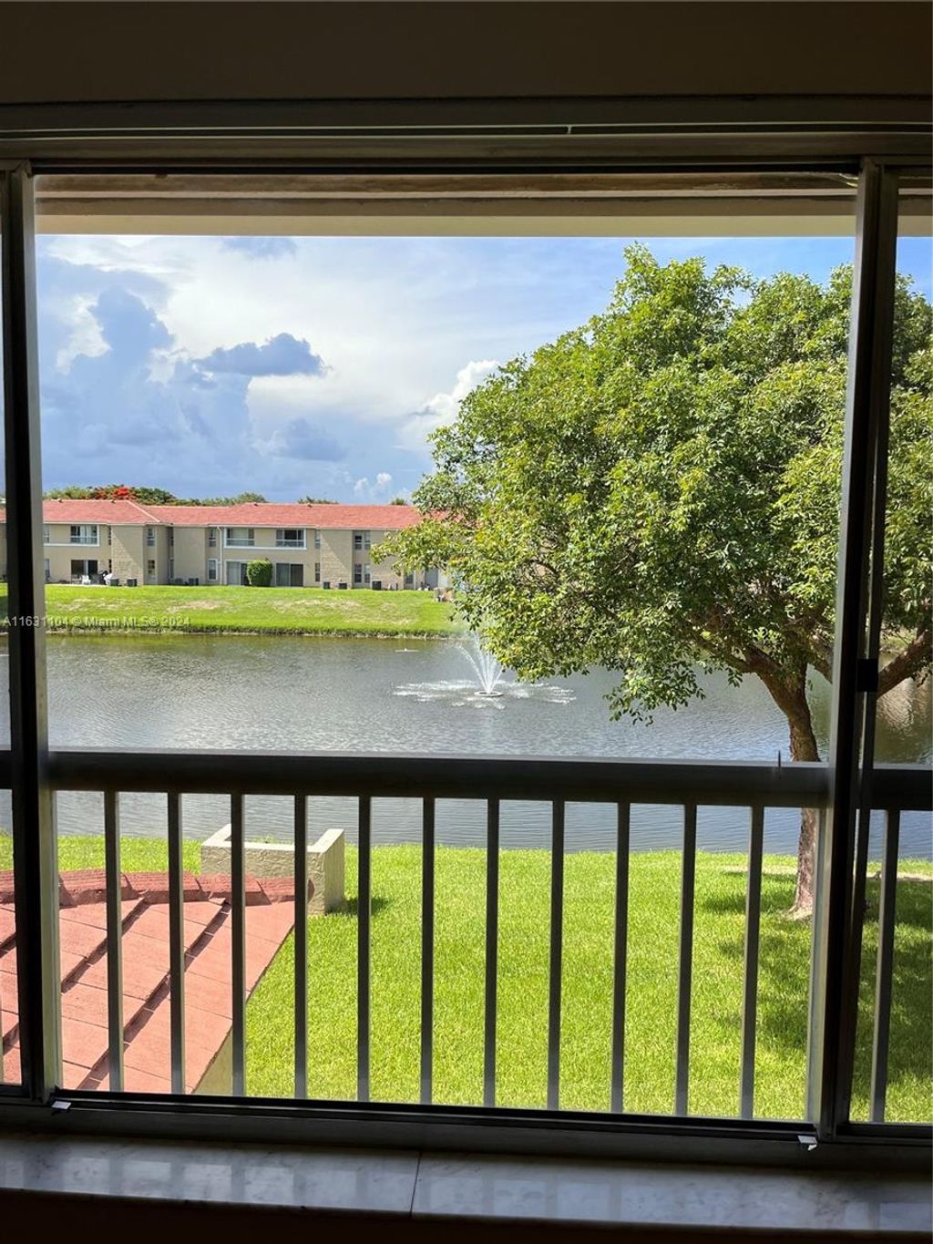 Photo of 10143 Twin Lakes Dr #2-J, Coral Springs, FL 33071 (MLS # A11631104)