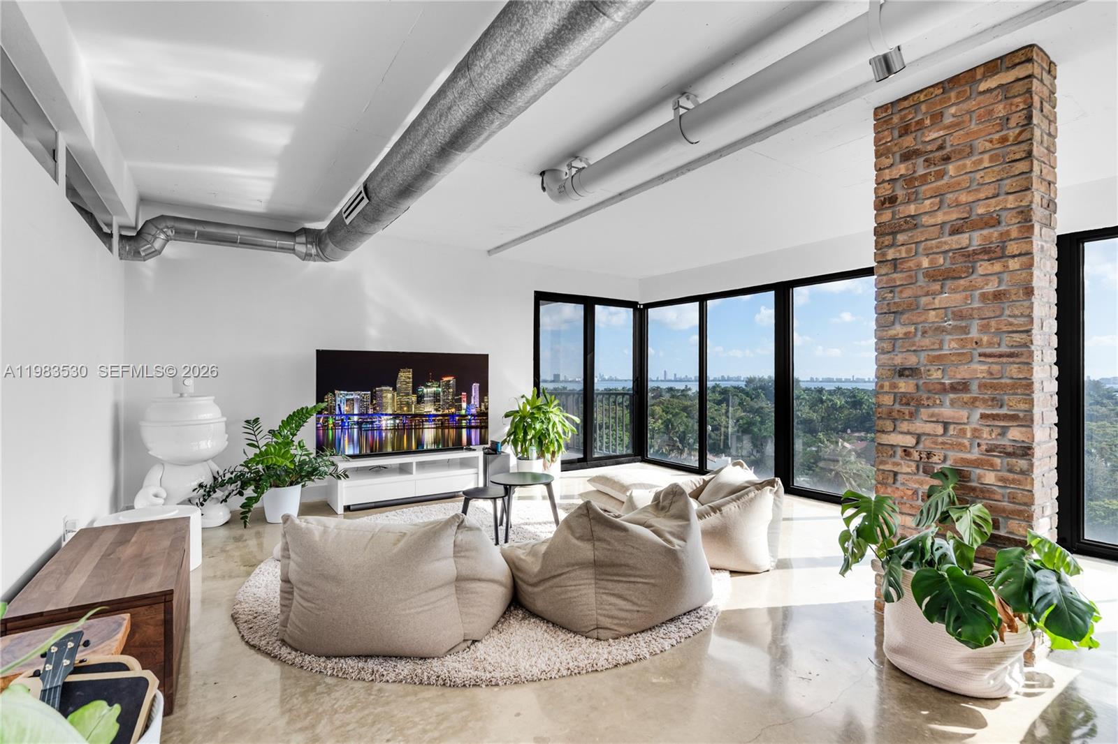 THE FLATS AT MORNINGSIDE - Residential Lease