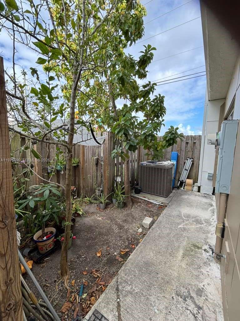 PARADISE GARDENS - Residential