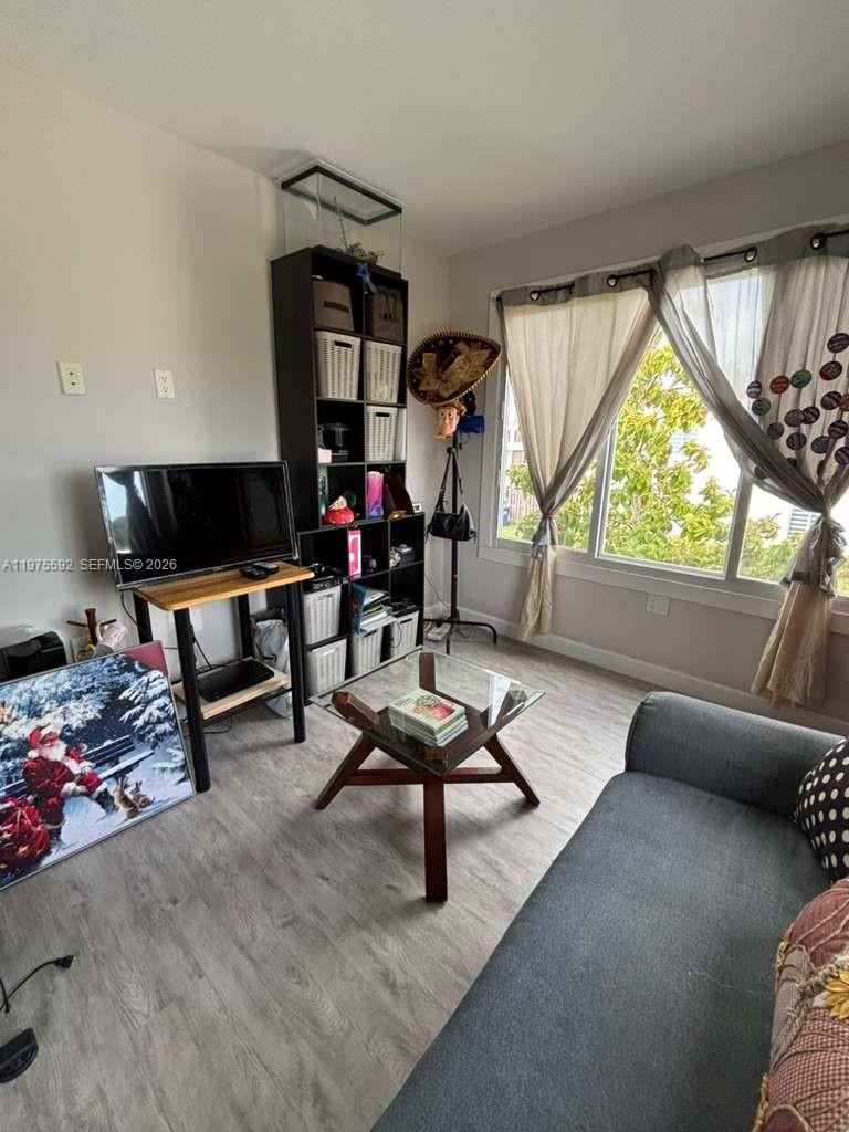 PARADISE GARDENS - Residential