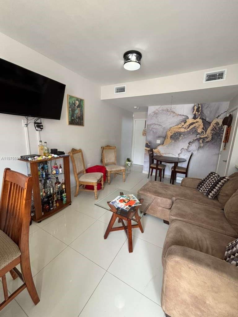 PARADISE GARDENS - Residential