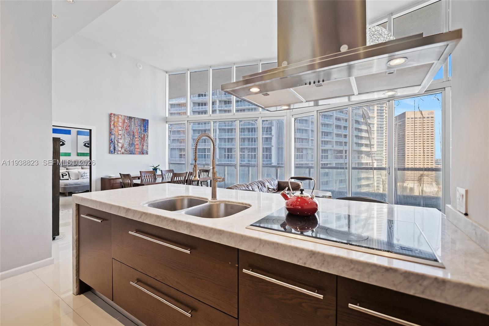 ICON BRICKELL NO TWO - Residential