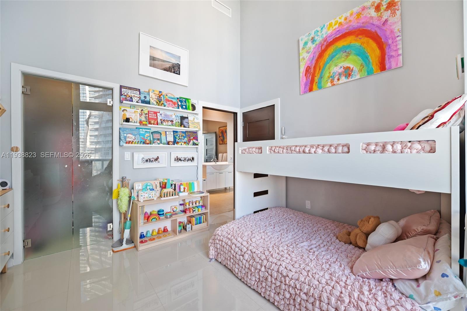 ICON BRICKELL NO TWO - Residential