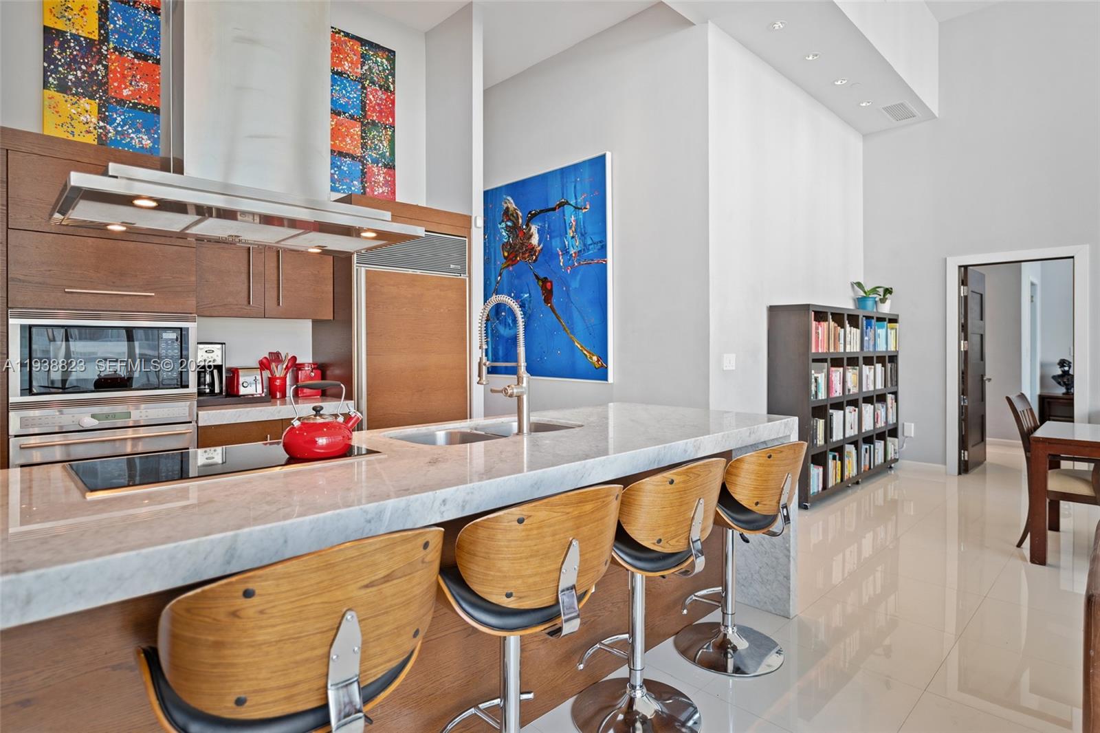 ICON BRICKELL NO TWO - Residential