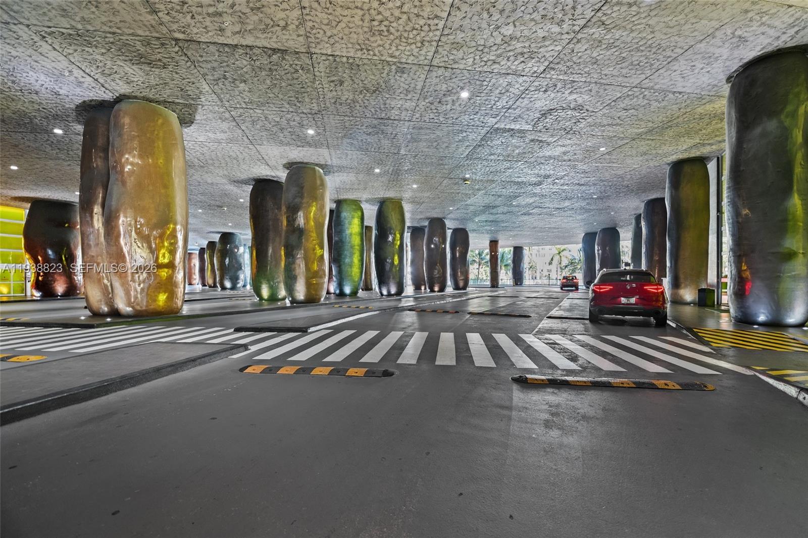 ICON BRICKELL NO TWO - Residential