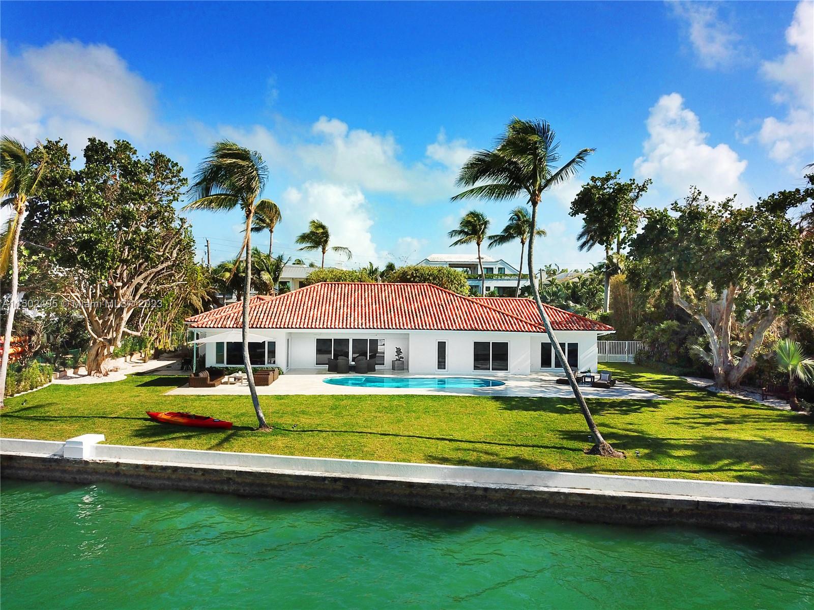 MASHTA ISLAND - Residential