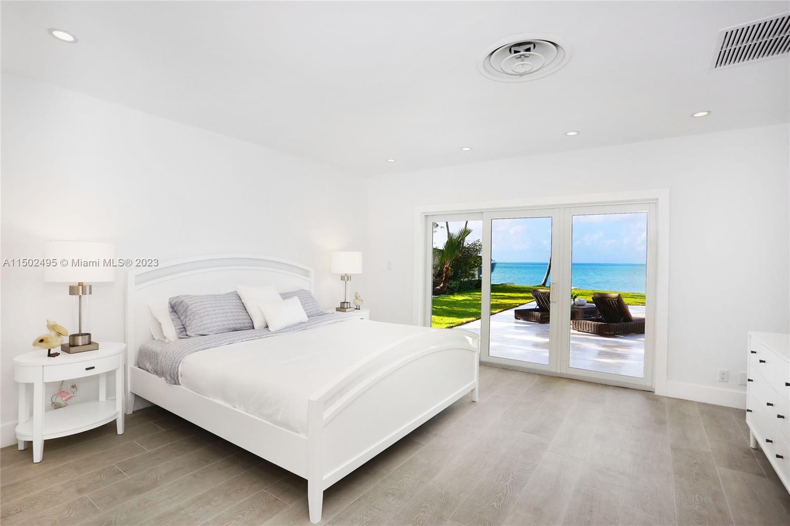 MASHTA ISLAND - Residential