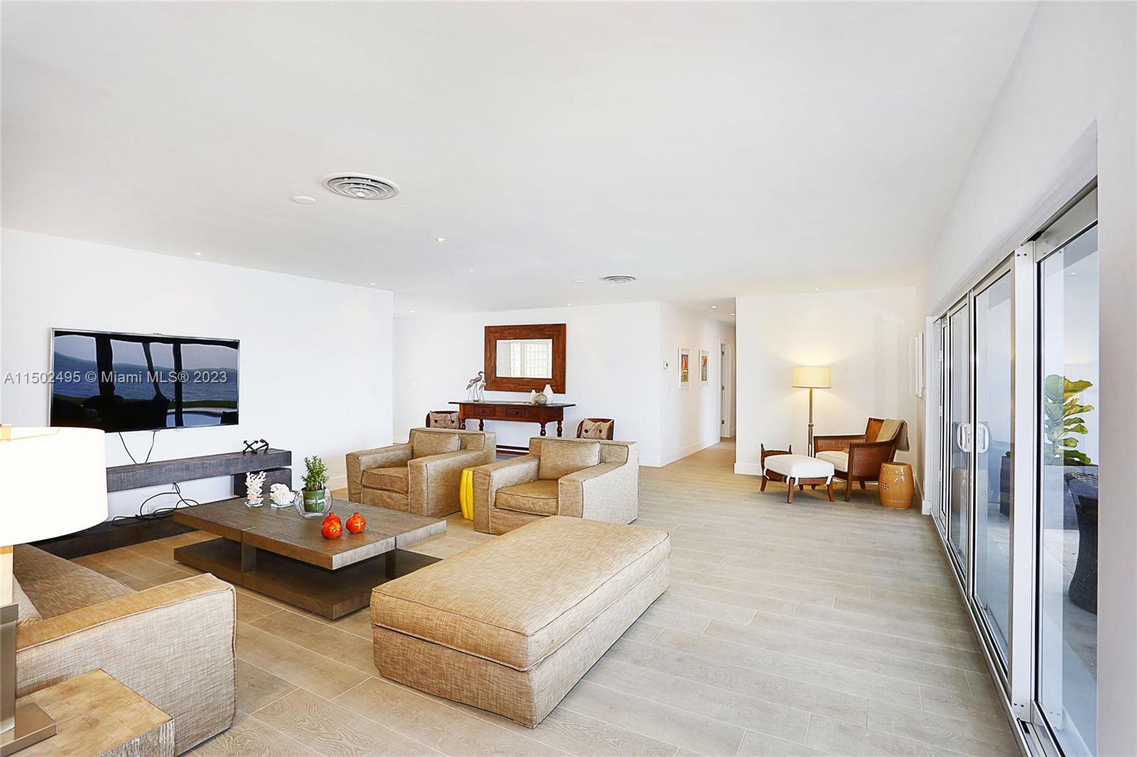 MASHTA ISLAND - Residential