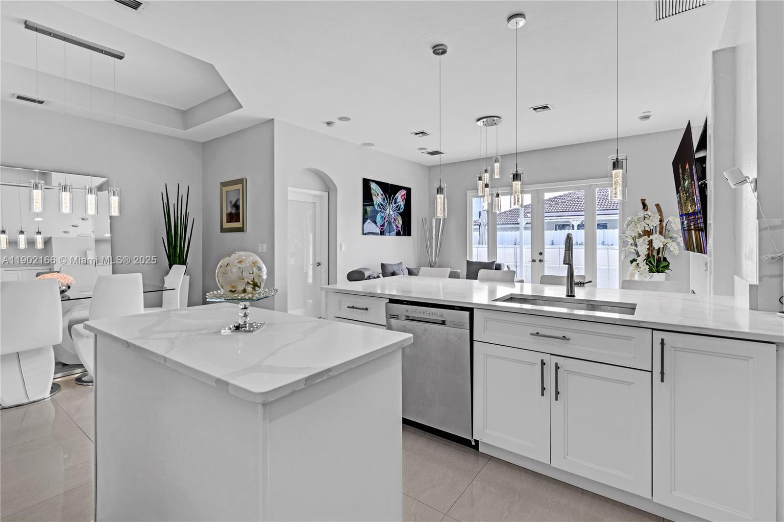 MILON VENTURE - Residential Lease