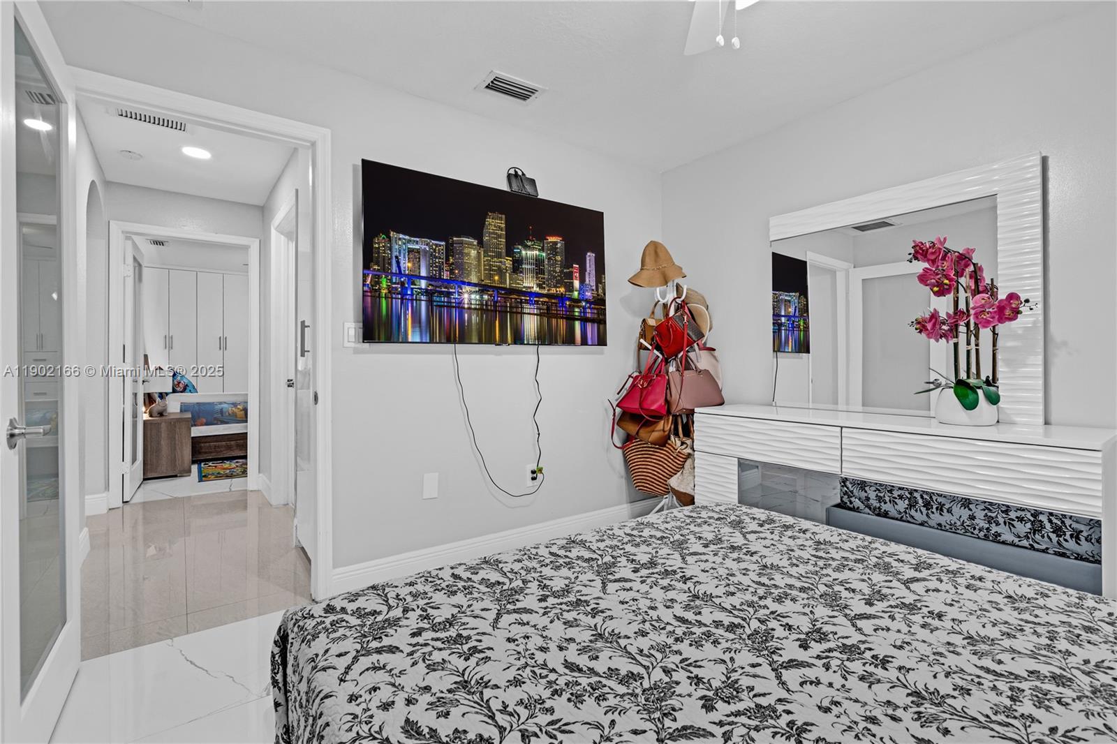 MILON VENTURE - Residential Lease