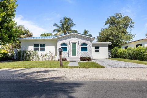 Photo of 809 NW 6th Ave, Dania Beach, FL 33004 (MLS # A11849873)