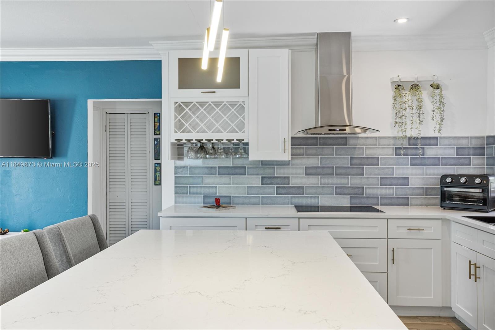 MELALEUCA GARDENS RESUB - Residential