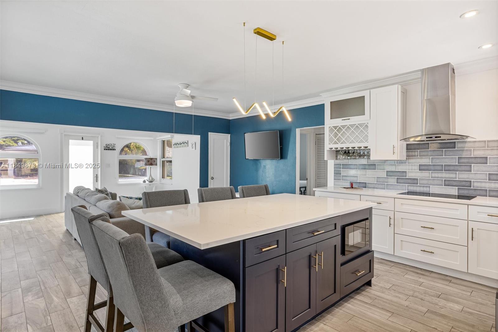 MELALEUCA GARDENS RESUB - Residential