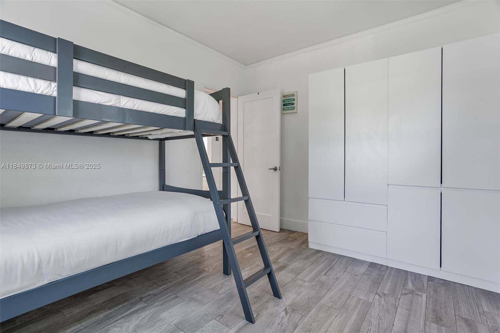 MELALEUCA GARDENS RESUB - Residential