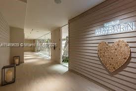 RONEY PALACE CONDO - Residential Lease